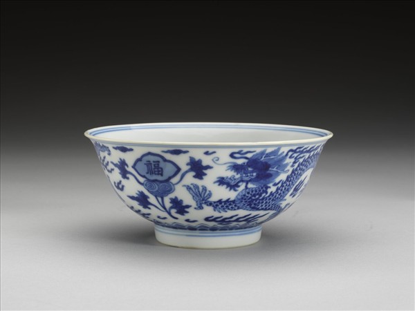 青花福壽龍紋碗- 故宮