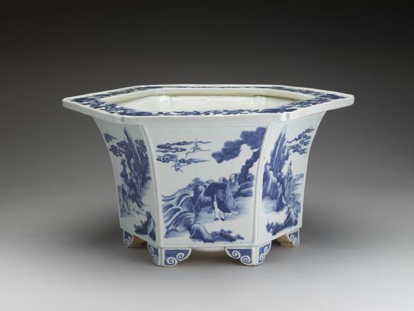 華籠　散華盆　時代 青花人物圖六方花盆- 故宮