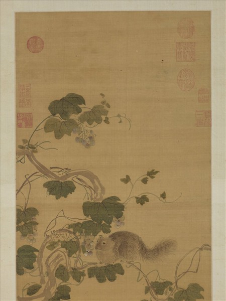 明周之冕畫葡萄松鼠　軸
