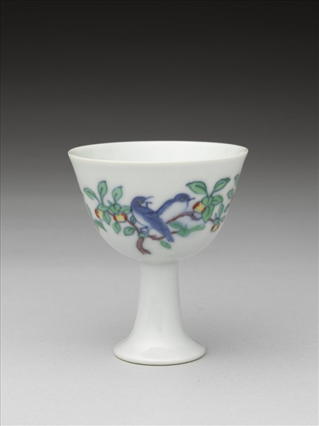 鬥彩花鳥高足杯