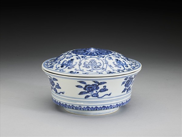 青花折枝花卉紋合碗- 故宮