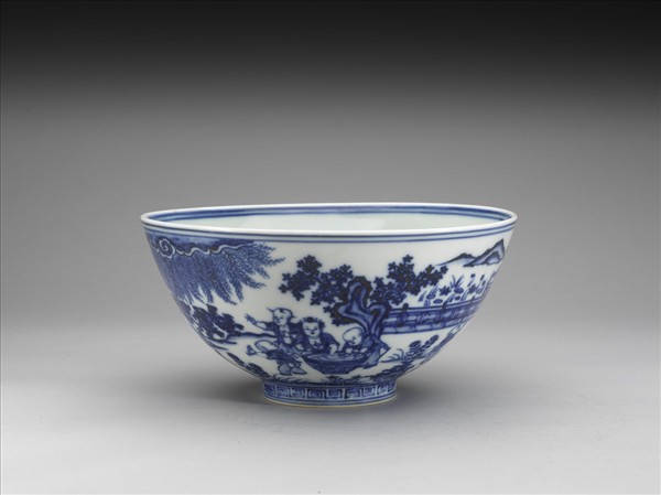 青花嬰戲圖蓮子碗
