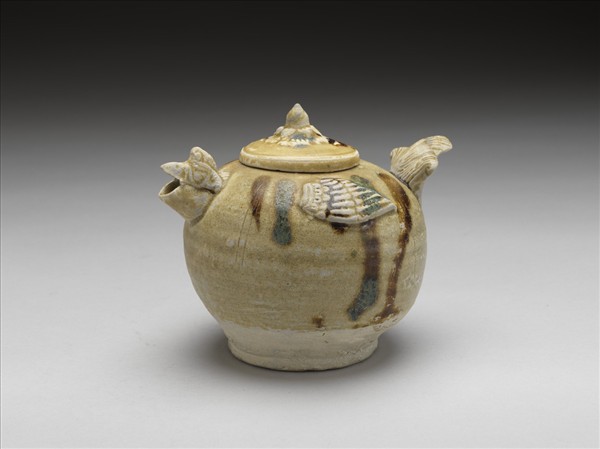 褐綠斑雞首蓋壺