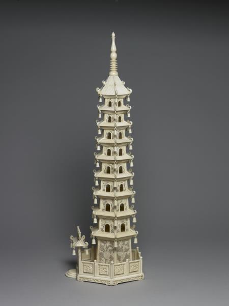 象牙雕九層塔