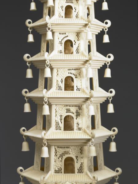 象牙雕九層塔