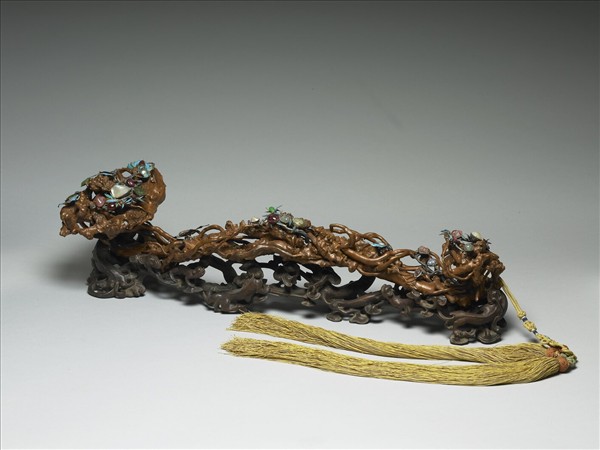 木根鑲珠寶如意