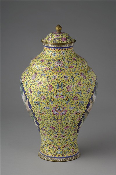 銅胎畫琺瑯黃色蓋罐
