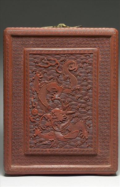 剔紅雲龍紋帶屜長方提匣