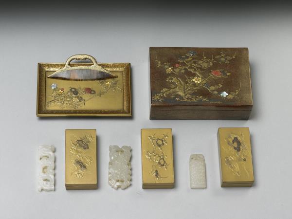 椿梅蒔繪方形套盒