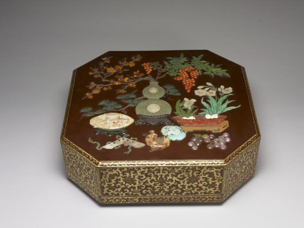 嵌玉石博古圖八方盒