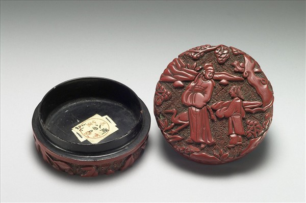 剔紅琴鶴人物盒