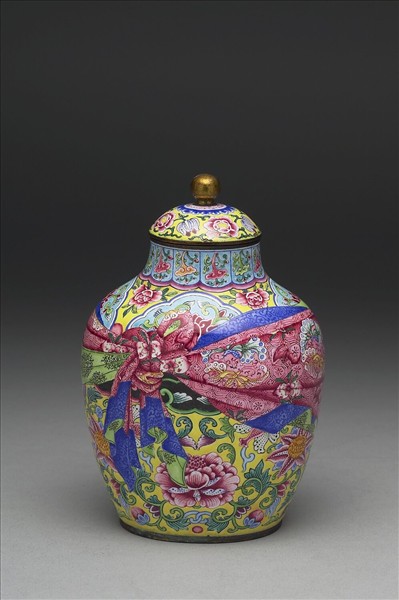 銅胎畫琺瑯包袱式罐