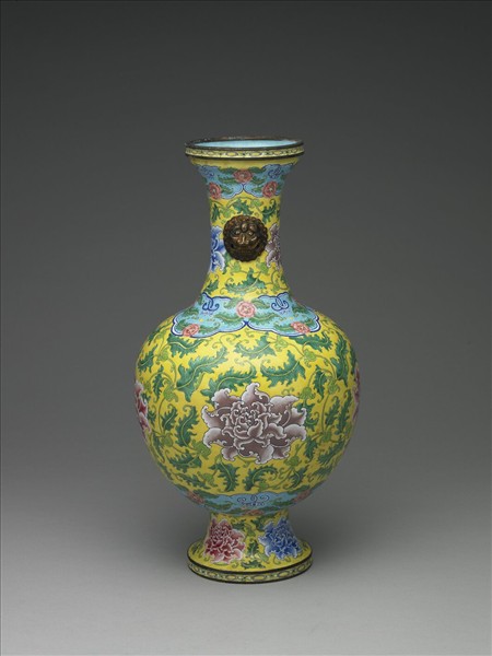 銅胎畫琺瑯獸面瓶
