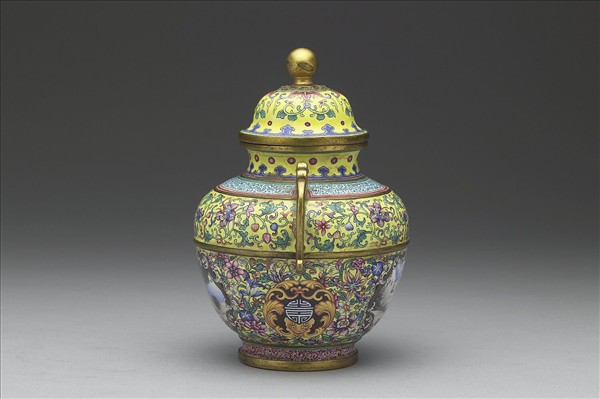 銅胎畫琺瑯西洋人物圖蓋罐