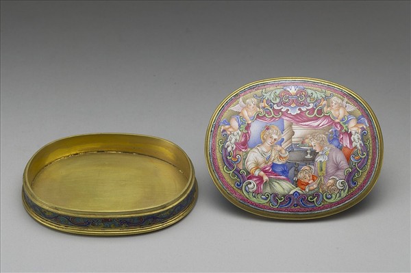 銅胎畫琺瑯橢圓盒