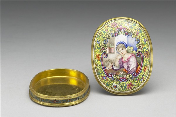 銅胎畫琺瑯橢圓盒
