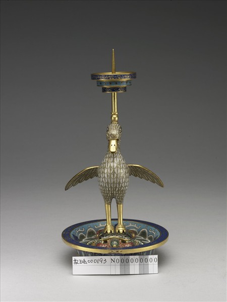 掐絲琺瑯海晏河清燭台