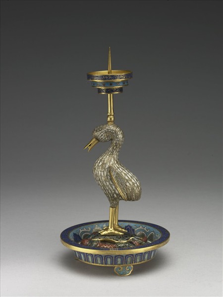 掐絲琺瑯海晏河清燭台