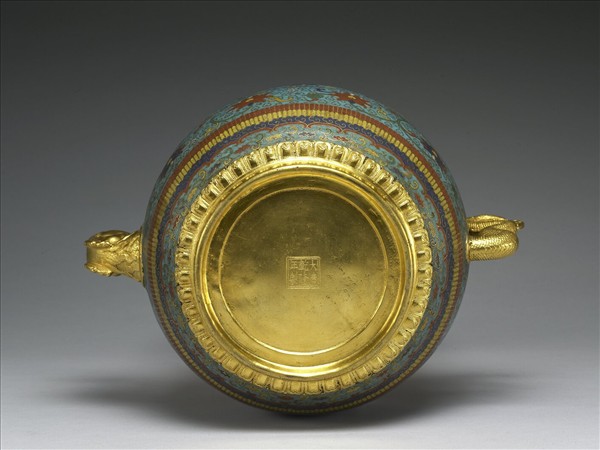 掐絲琺瑯龍鳳提梁壺