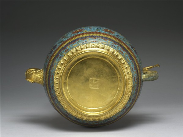 掐絲琺瑯龍鳳提梁壺