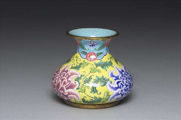 銅胎畫琺瑯石榴式瓶