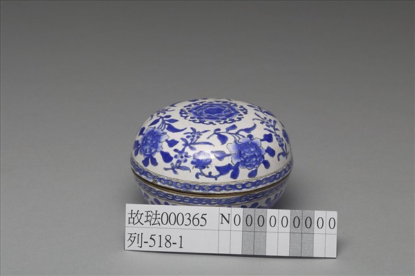 銅胎畫琺瑯白地花卉紋圓盒