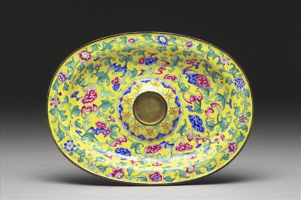 銅胎畫琺瑯盤