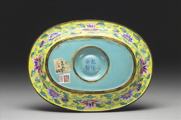銅胎畫琺瑯盤