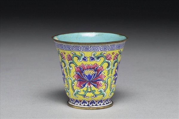 銅胎畫琺瑯杯