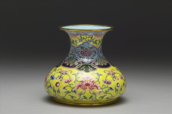 銅胎畫琺瑯石榴式瓶