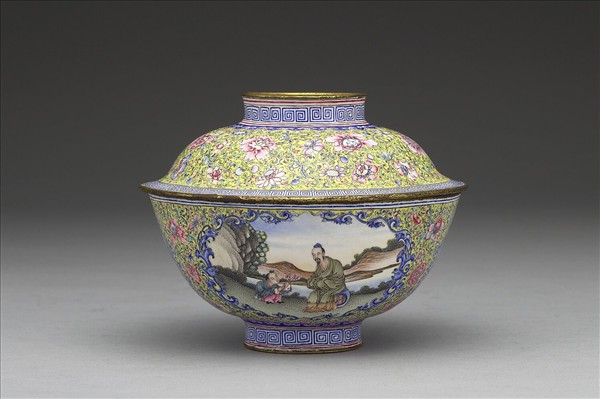 銅胎畫琺瑯黃地彩花蓋碗