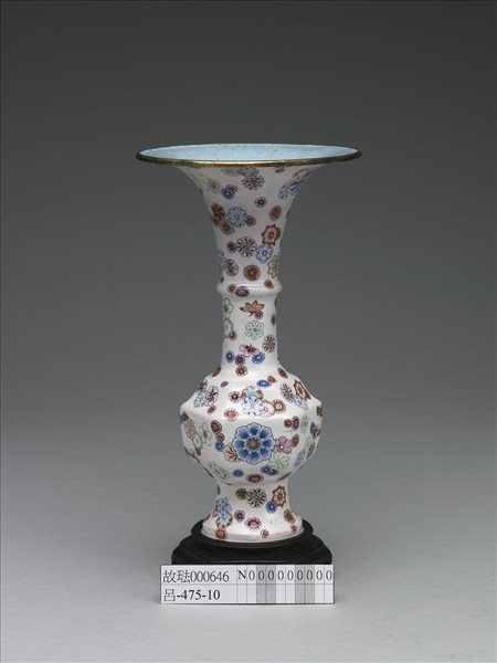 銅胎畫琺瑯觚式瓶