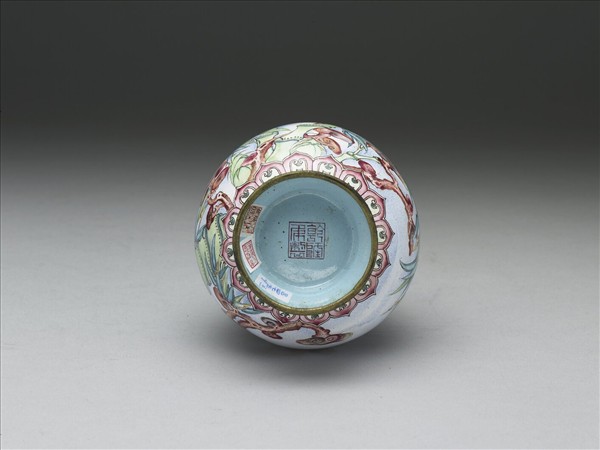 銅胎畫琺瑯福壽瓶