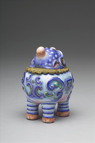 銅胎畫琺瑯甪端