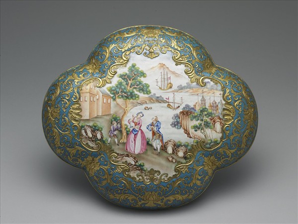 銅胎內填琺瑯兼畫琺瑯海棠式盒