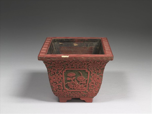 剔彩長方形花盆