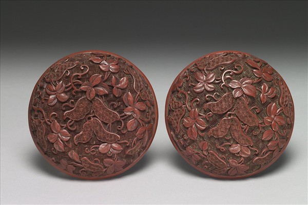 剔紅長生果圓盒