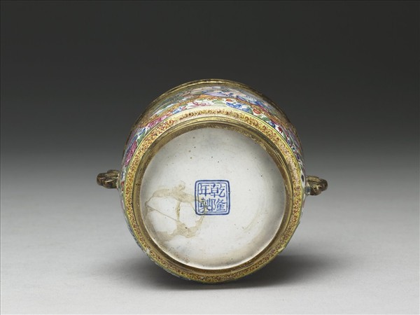 銅胎畫琺瑯西洋母子圖爐