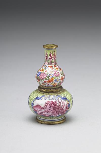 銅胎畫琺瑯山水瓶