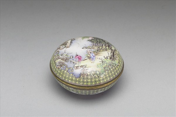 銅胎畫琺瑯山水人物圖盒