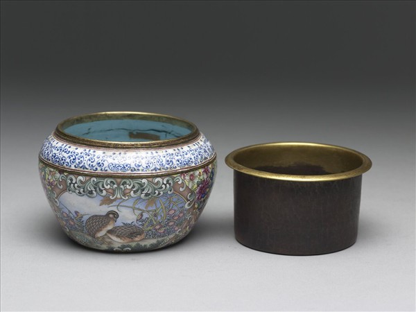 銅胎畫琺瑯花鳥圖爐