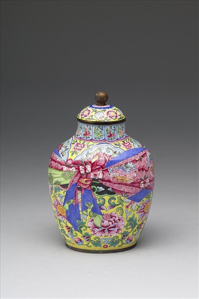 銅胎畫琺瑯包袱紋蓋罐