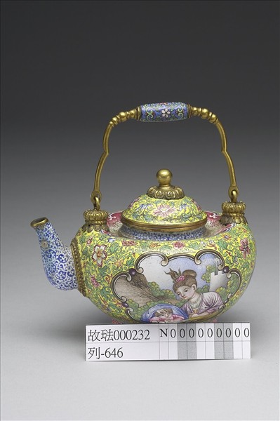 銅胎畫琺瑯西洋母子圖提梁壺