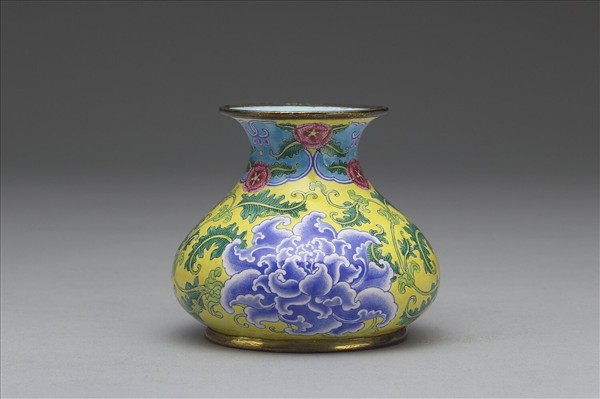 銅胎畫琺瑯石榴罐