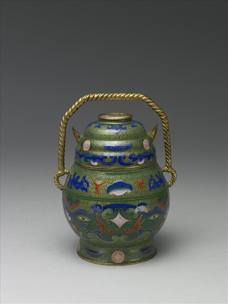 銅胎畫琺瑯提梁卣