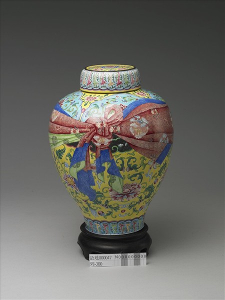 銅胎畫琺瑯包袱紋蓋罐