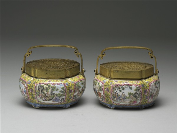 銅胎畫琺瑯瓜楞式手爐