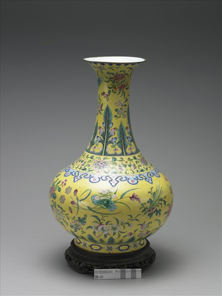 銅胎畫琺瑯花瓶