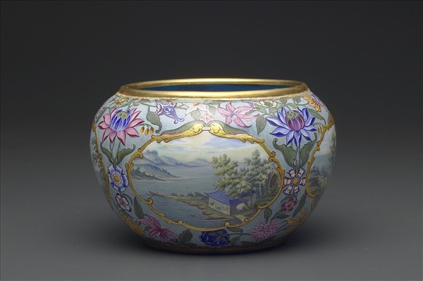 銅胎畫琺瑯山水人物圖鉢