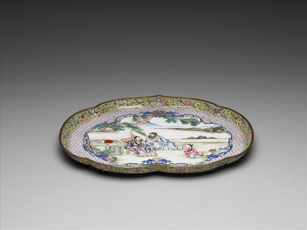 畫琺瑯五彩人物盤